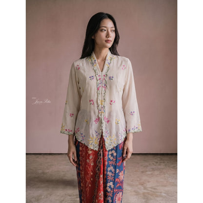 Javapitu - Kebaya Tabur bunga - Direct embroidery - 6504