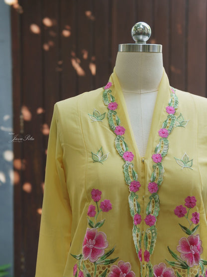 JavaPitu - Kebaya Tapak Dara Kerancang - Handmade - 6500