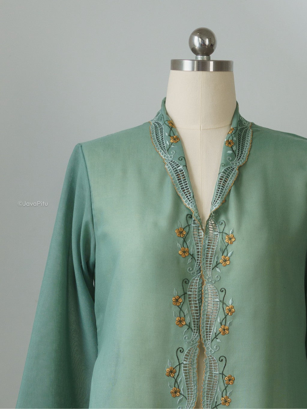 JavaPitu - Kebaya Peranakan Sage Kembang V.2 - 6503