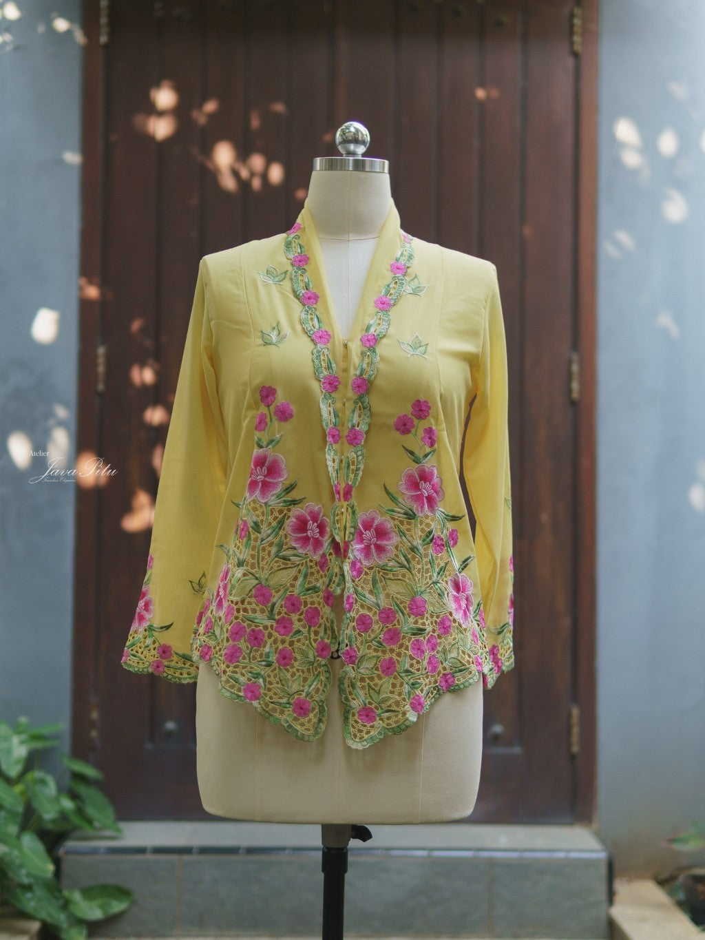JavaPitu - Kebaya Tapak Dara Kerancang - Handmade - 6500