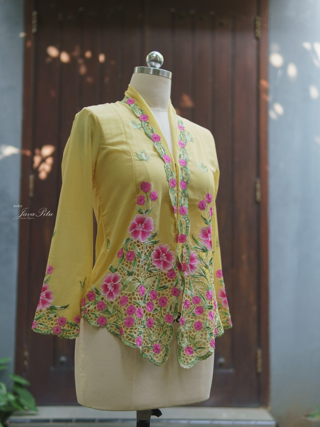 JavaPitu - Kebaya Tapak Dara Kerancang - Handmade - 6500