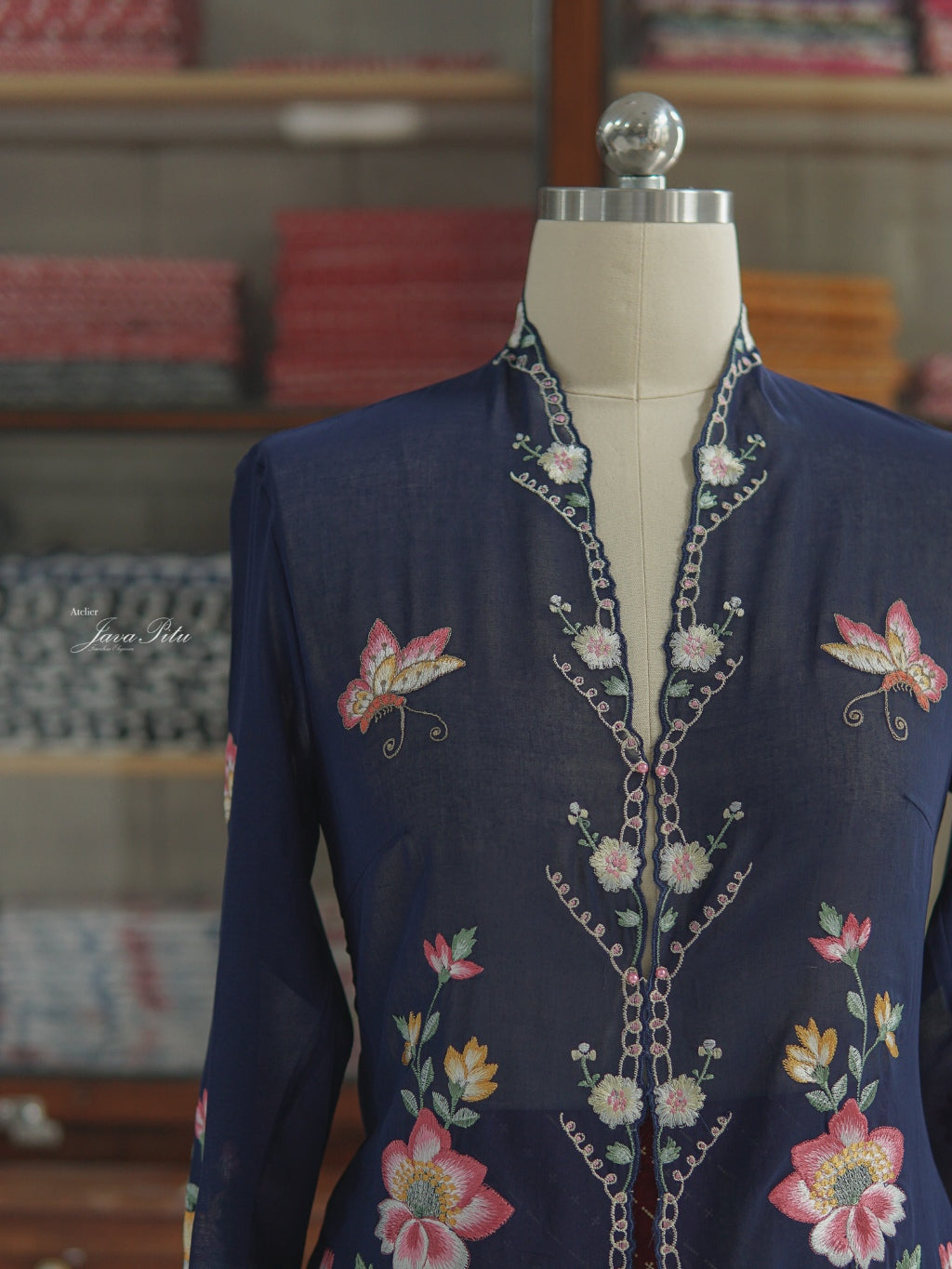 JavaPitu Kebaya Outer Katun voile Premium Pesona sekar navy - Ukuran Jumbo - 6357