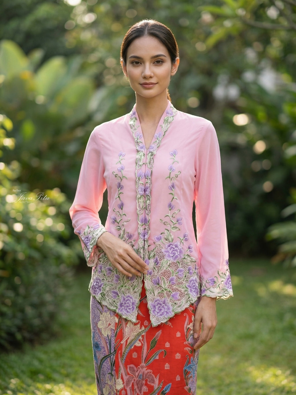 JavaPitu Kebaya Bordir halus Hand-made kerancang Bunga Magnolia Pink - Ukuran Jumbo - 6472