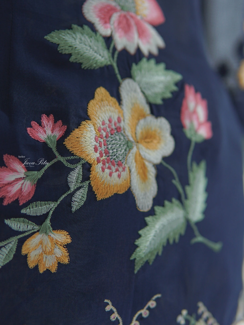 JavaPitu Kebaya Outer Katun voile Premium Pesona sekar navy - Ukuran Jumbo - 6357