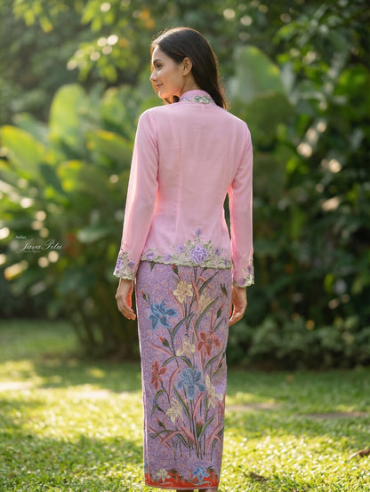 JavaPitu Kebaya Bordir halus Hand-made kerancang Bunga Magnolia Pink - Ukuran Jumbo - 6472