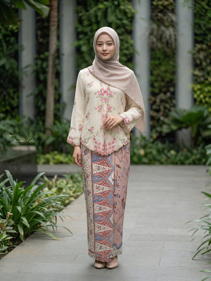 JavaPitu - Kebaya Bunga Tabur Premium - Handmade Embroidery