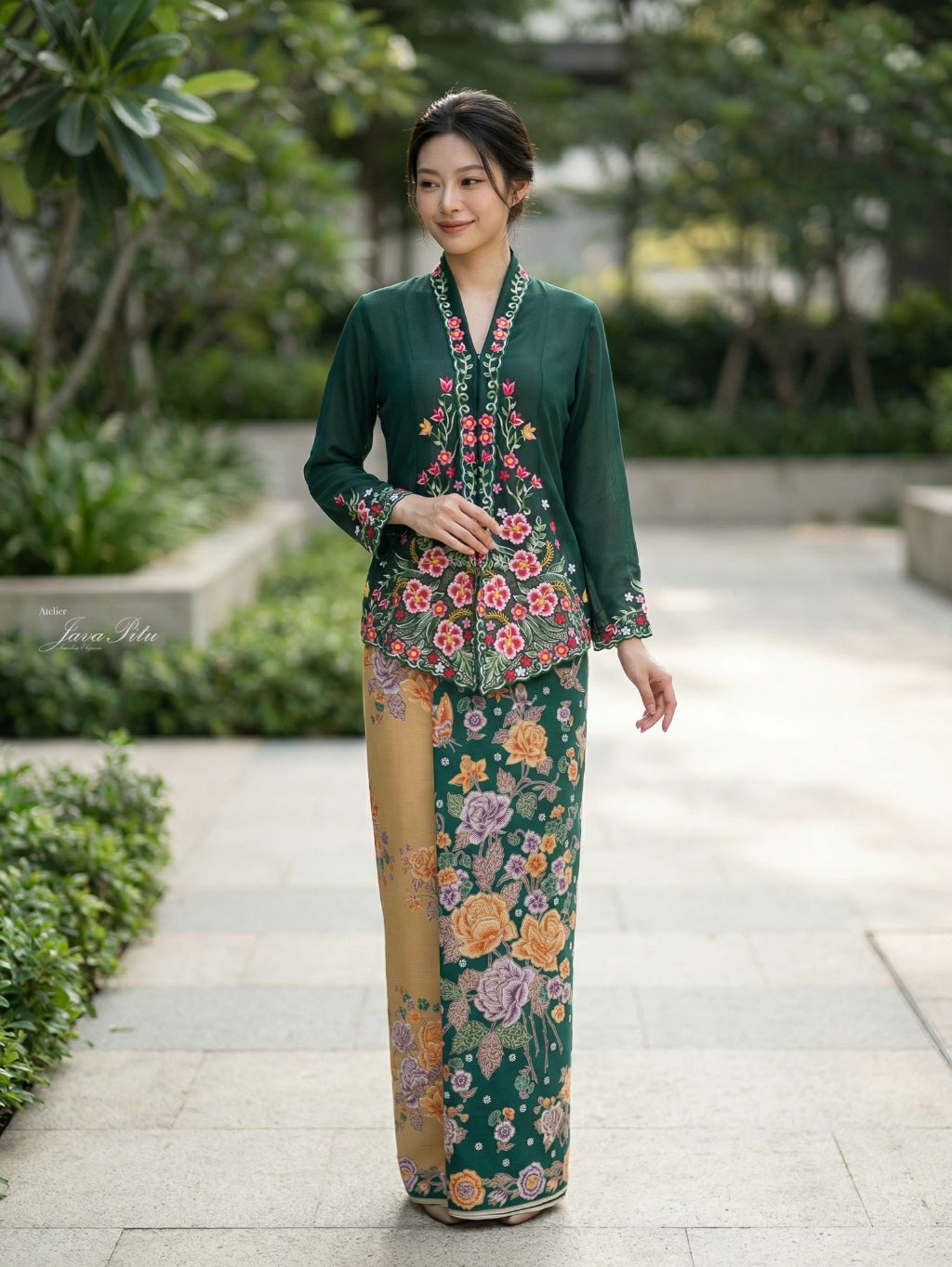 JavaPitu Kebaya Hibiscus Kerancang Bunga - Handmade Embroidery