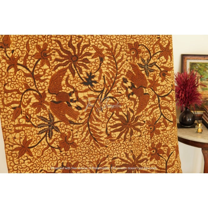 Batik tulis Historical pattern " Elang vs Ulo "