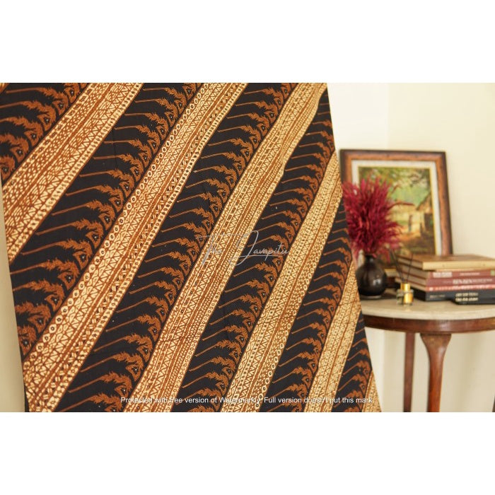 Premium Batik Tulis / Pattern : Liris Parang Modhang.Origin : Surakart